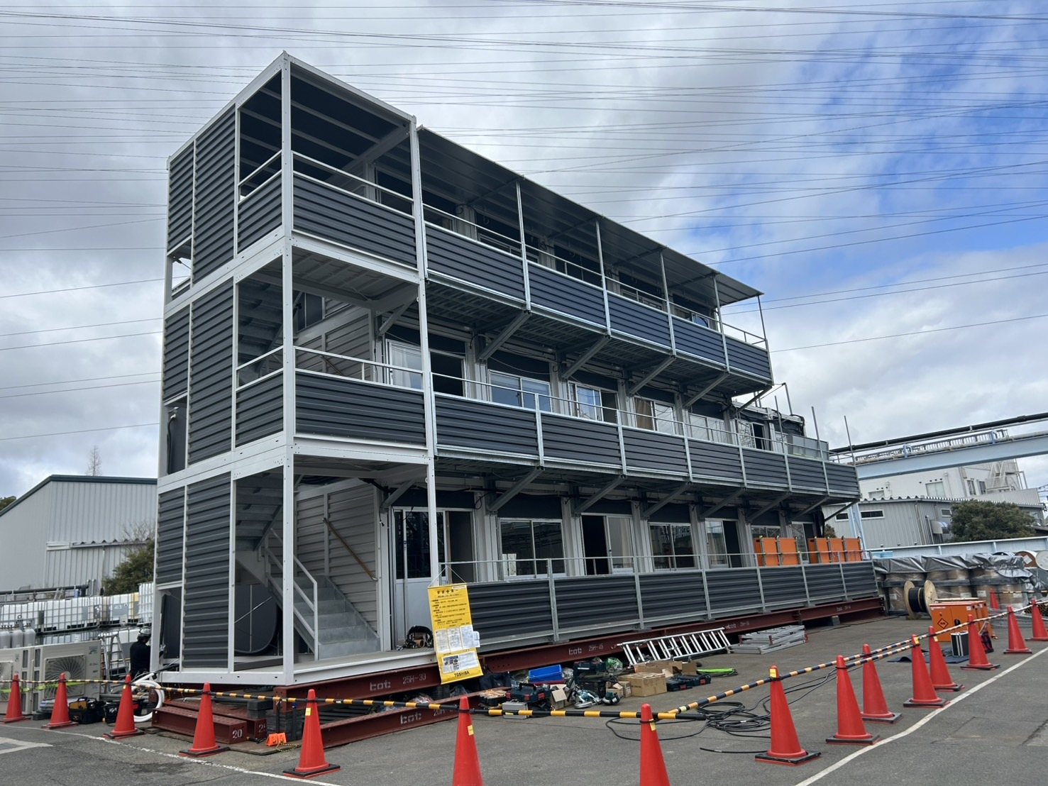 仮設ハウス